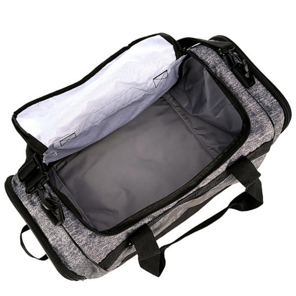 Adidas Defender III Medium Duffel Travel Bag - Picture 8 of 8